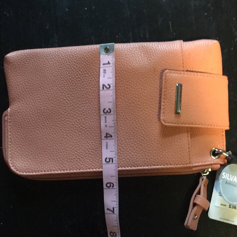 Wristlet - Picture 8 of 8